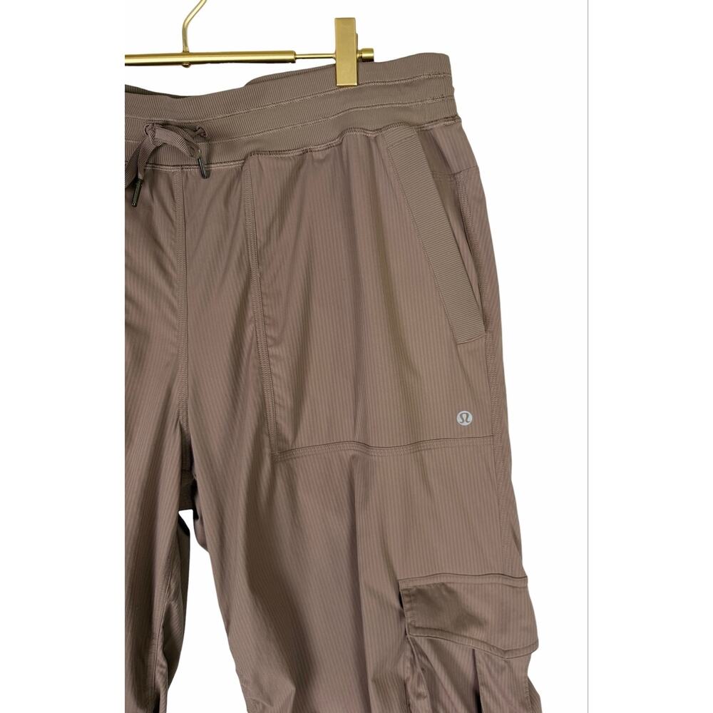 Lululemon Dance Studio Relaxed-Fit Mid-Rise Cargo Pant Taupetastic XL Athletic - Picture 9 of 12